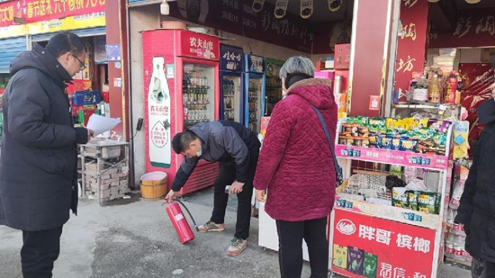 内乡县大桥乡：“打非治违”筑牢烟花爆竹规范经营安全防线|当前报道