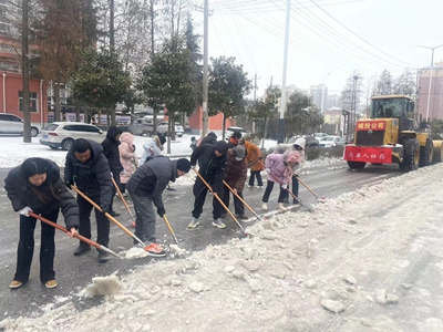 全球焦点！​息县：清雪除冰在行动 人社开辟安全路